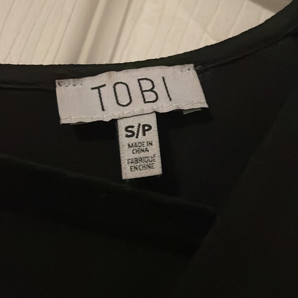 Tobi Kimono Sleeve Romper - Picture 2 of 2